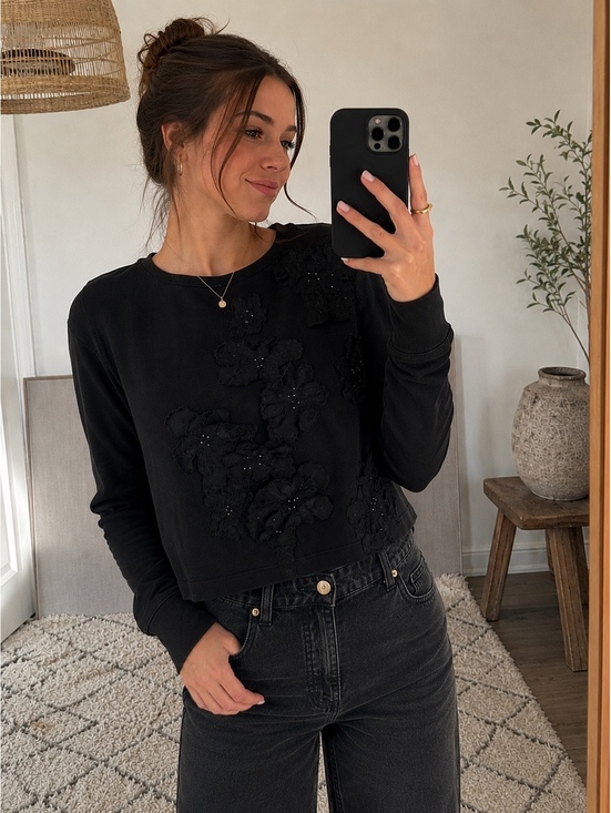 Anthropologie Sweaters - Anthropologie Black 3D Floral Appliqué Boxy Sweatshirt NWT Small Lightweight